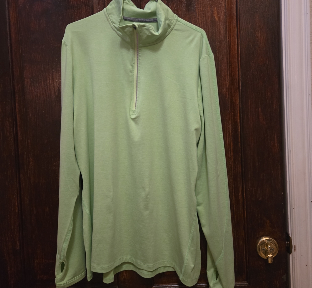 Cascade Sport Light Green Athletic Pullover